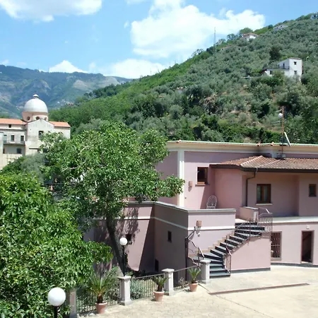 Casale Le Noci *