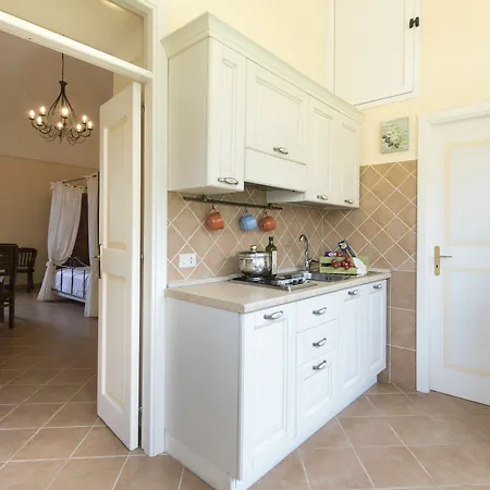 Casale Le Noci Apartment *