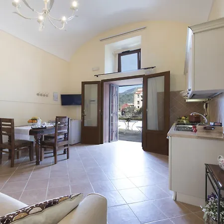 Casale Le Noci Apartment *